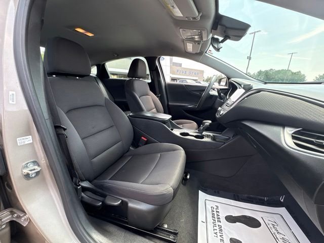 Used 2023 Gray Chevrolet LT image 20