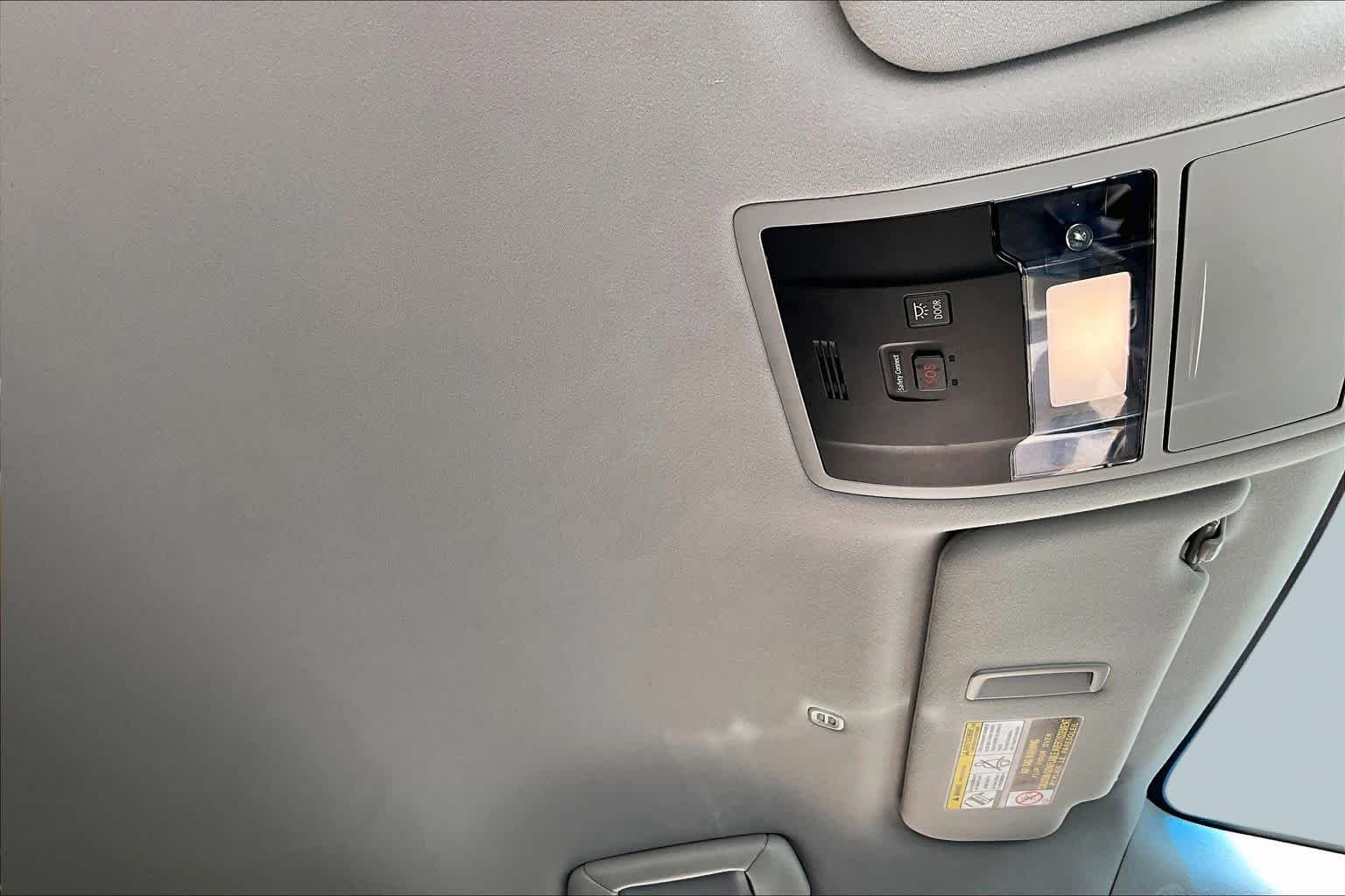 Used 2017 Atomic Silver Lexus  image 14
