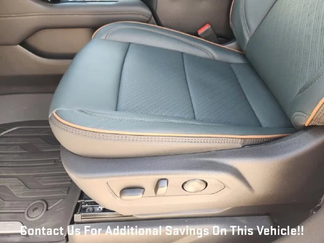 2027 GMC Yukon AT4 - Photo 18