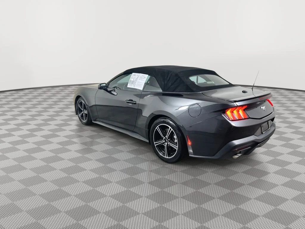 Used 2024 Gray Ford EcoBoost Premium image 6