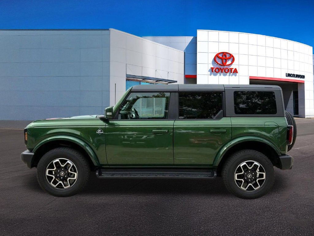 Used 2025 Green Ford Outer Banks image 13