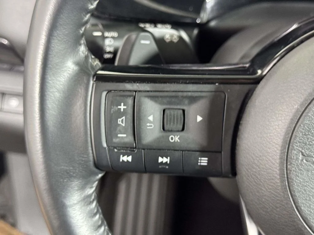 Used 2022 Black Nissan SV image 22
