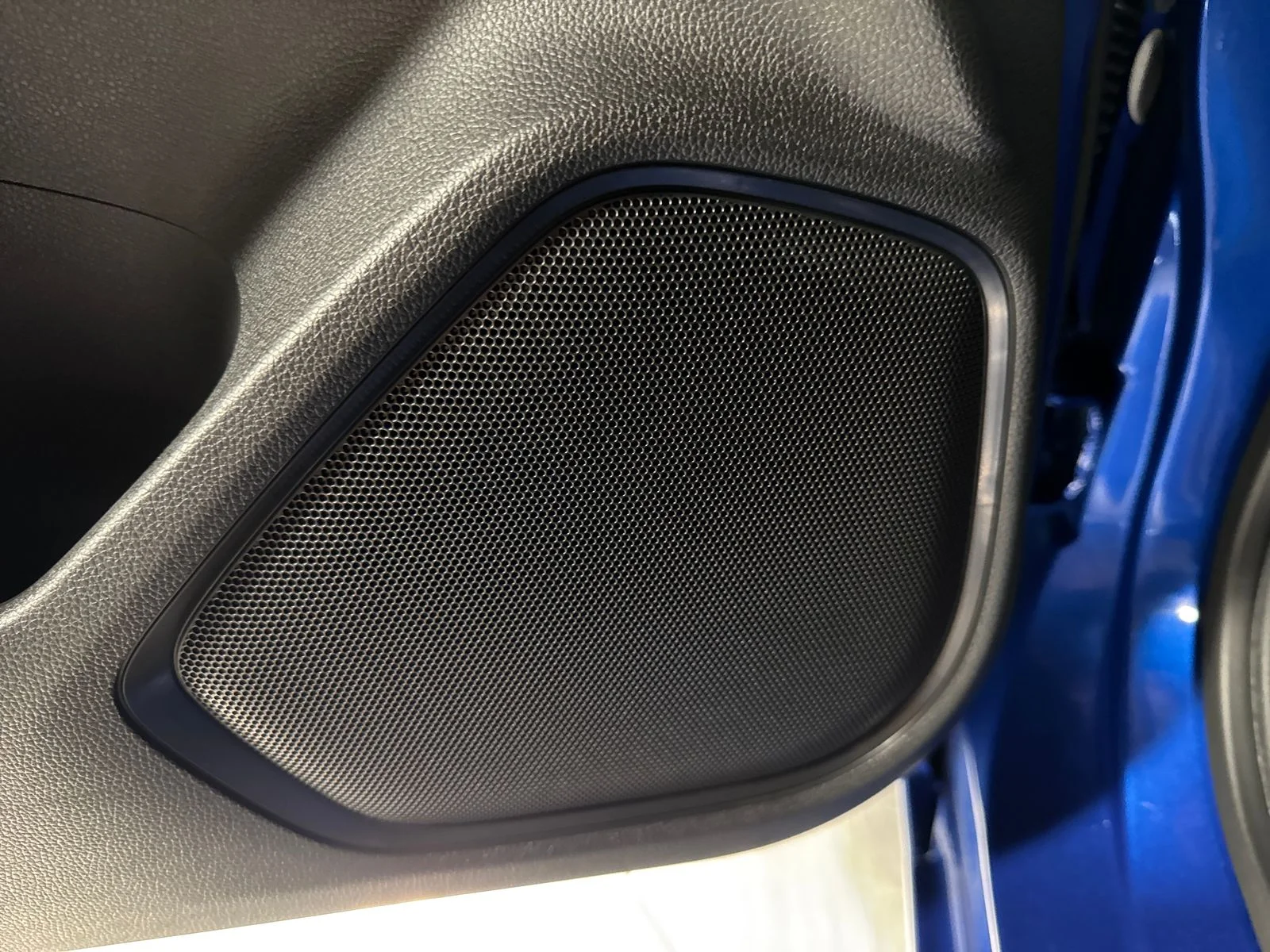 Used 2020 Aegean Blue Metallic Honda LX image 14