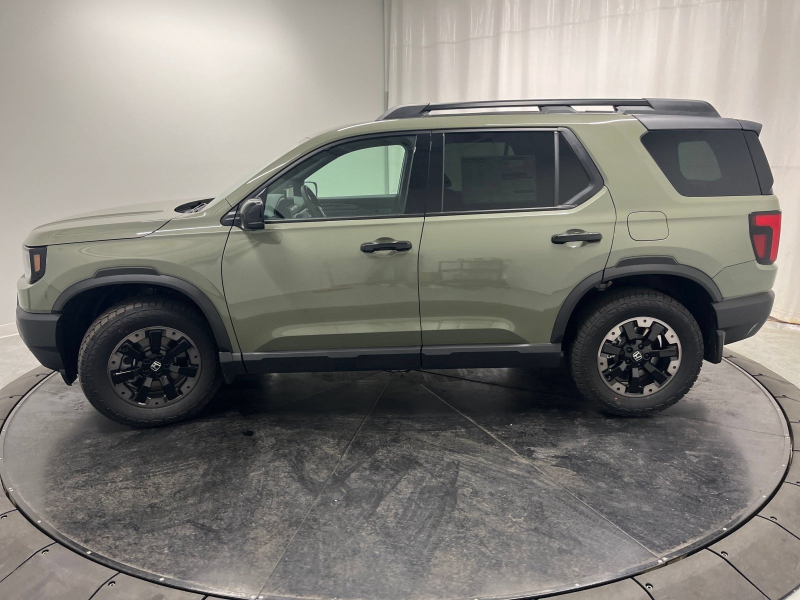 New 2026 Ash Green Metallic Honda TrailSport Elite image 16