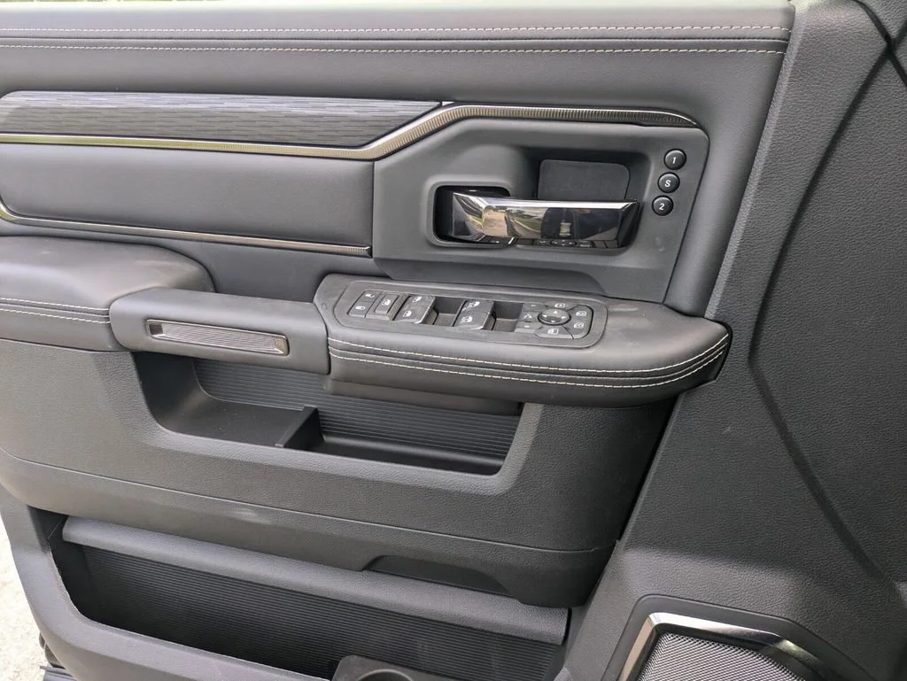 2026 RAM 2500 Rebel - Photo 25
