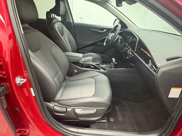 Used 2023 Red Kia EX image 33