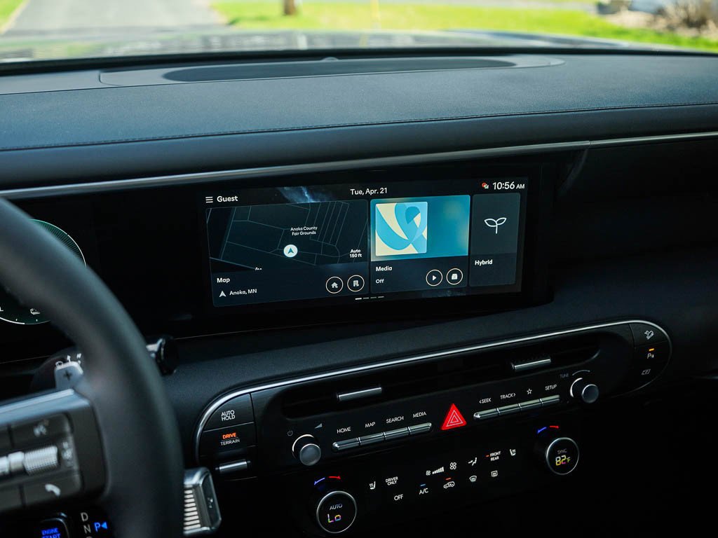 New 2026 Abyss Black Pearl Hyundai SEL 8P AWD image 25