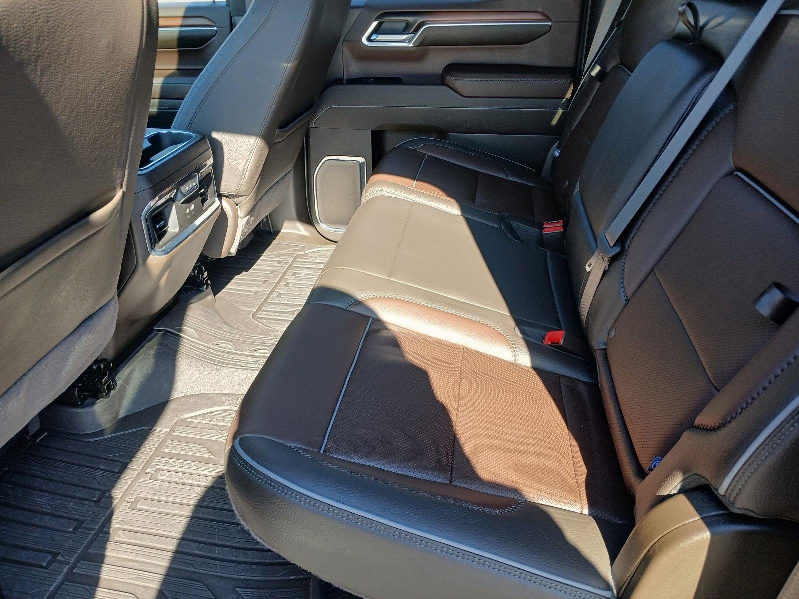 Used 2024 Onyx Black GMC Denali CarbonPro Edition image 16