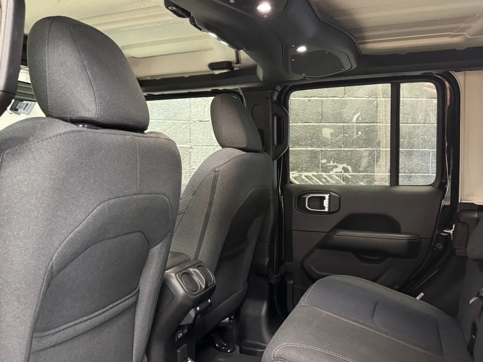 Used 2024 Black Clear Coat (px8) Jeep Sahara 4xe image 30