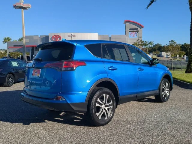 Used 2018 Blue Toyota LE image 4