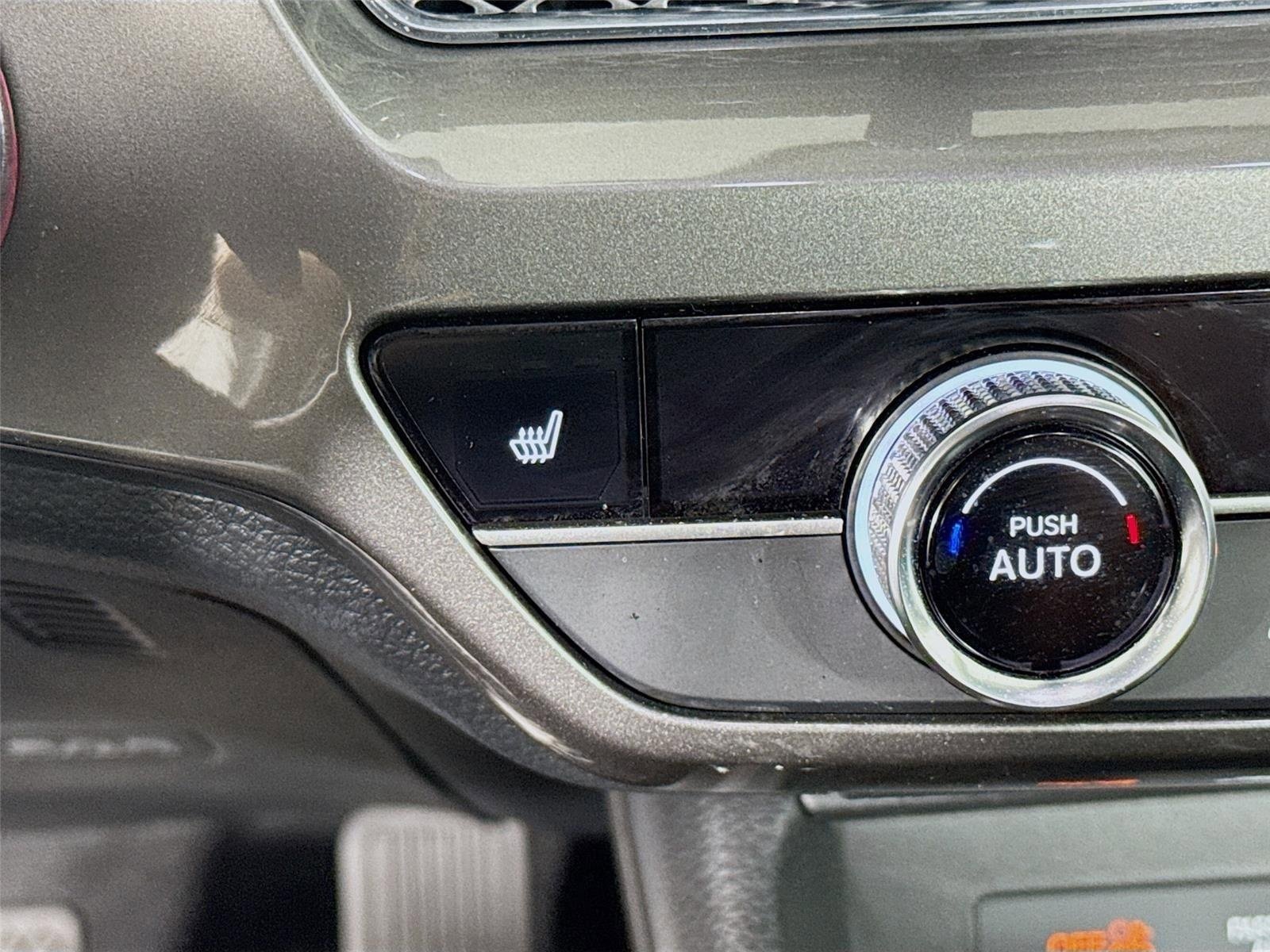 Used 2023 Platinum White Acura Base image 21