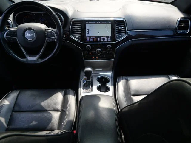Used 2020 Red Jeep Overland image 14