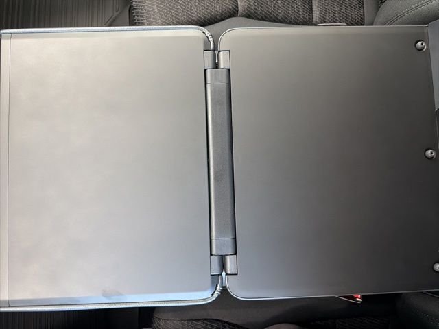 New 2026 Carbonized Gray Metallic Ford XLT image 46