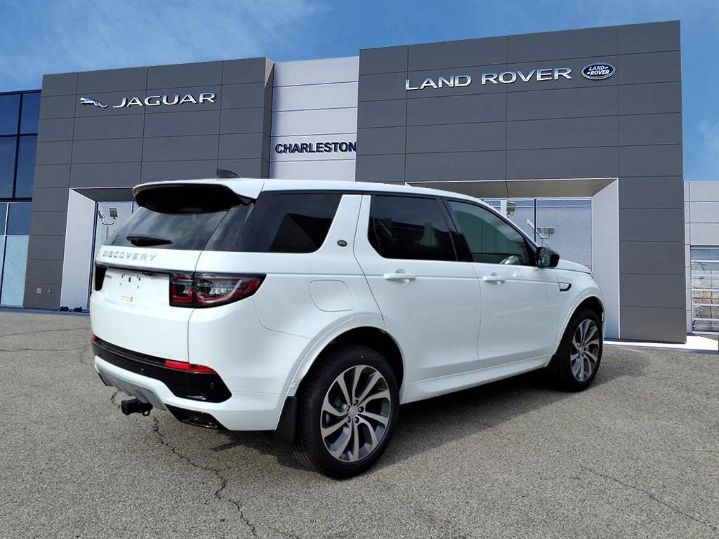 2025 Land Rover Discovery Sport S photo 3