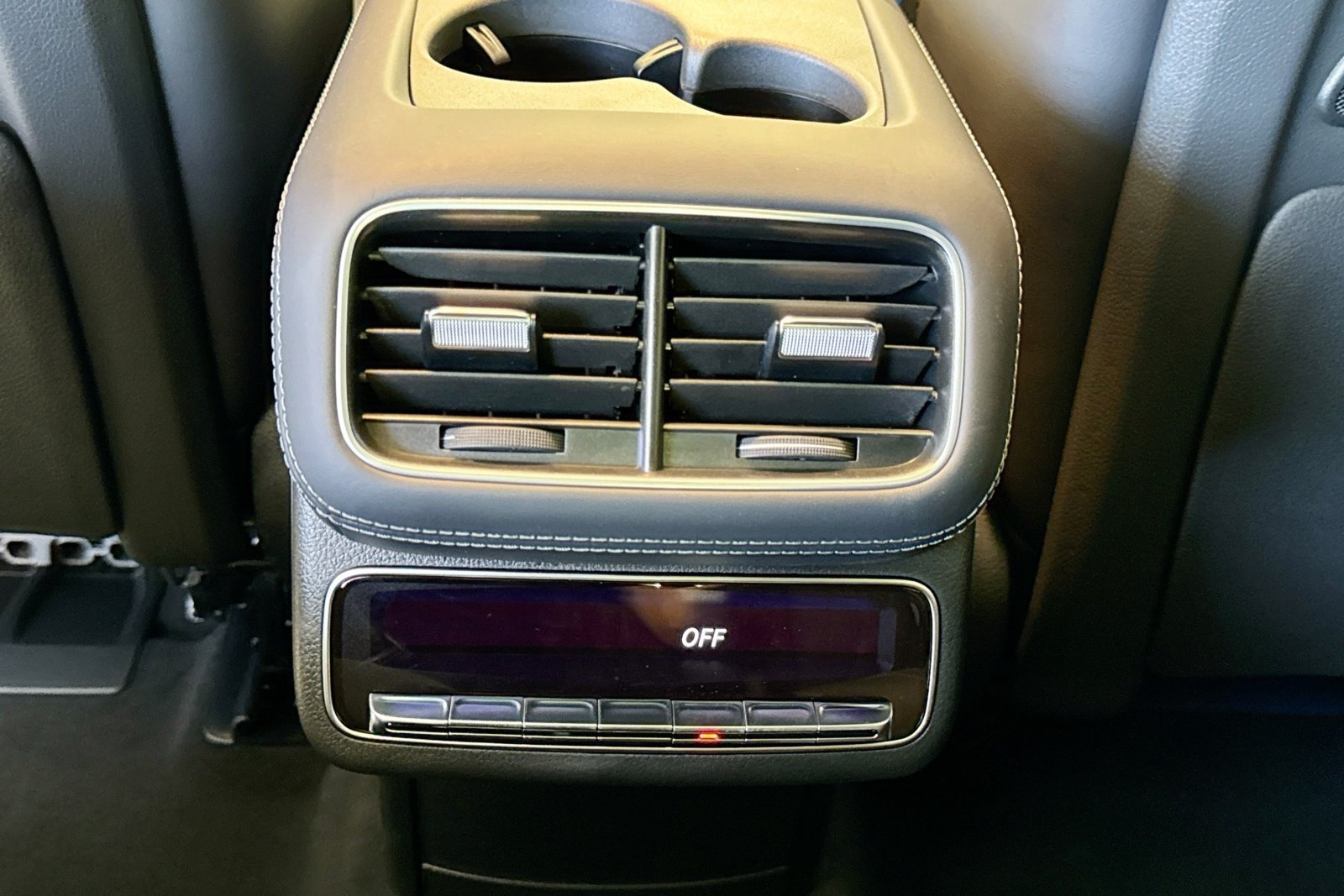 New 2026 MANUFAKTUR Alpine Grey Mercedes-Benz AMG® GLS 63 image 23