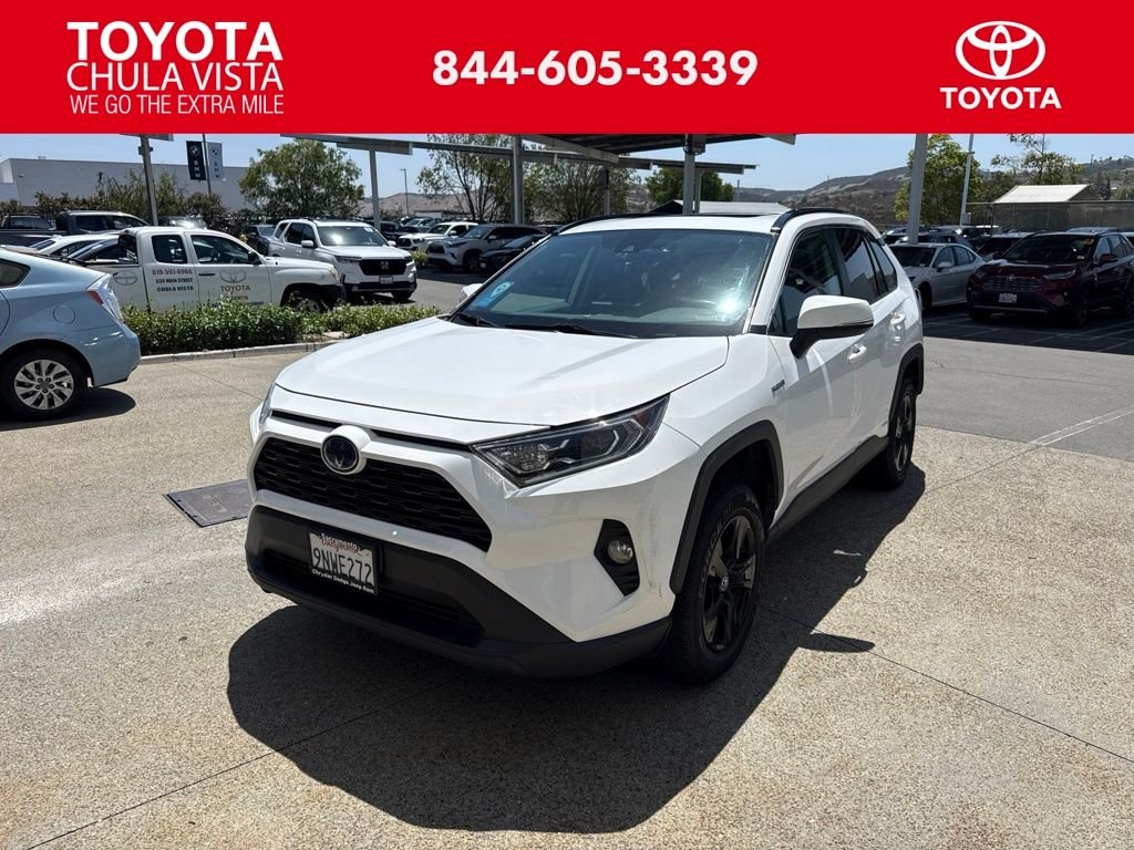 Used 2021 White Toyota XLE image 1