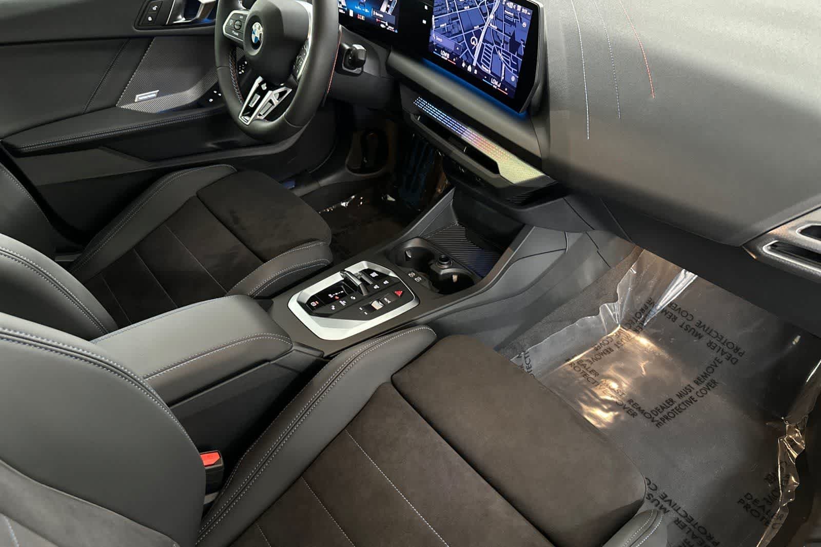 2026 BMW 2 Series M235 - Photo 15