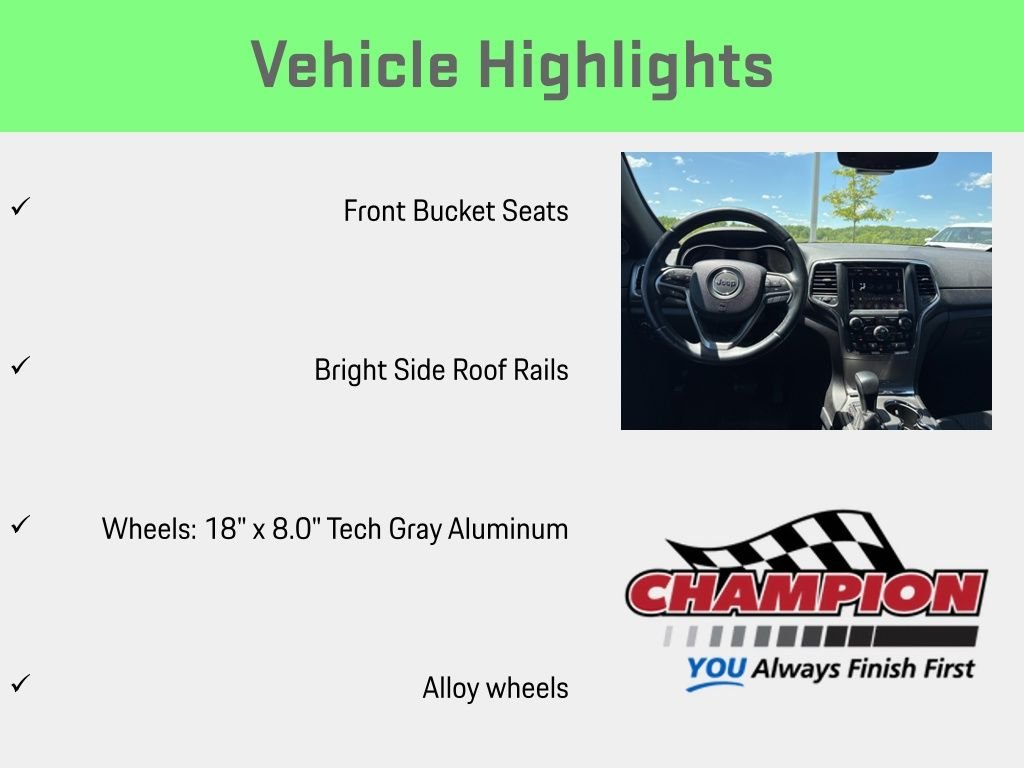 Used 2018 Bright White Clearcoat Jeep Laredo E image 30