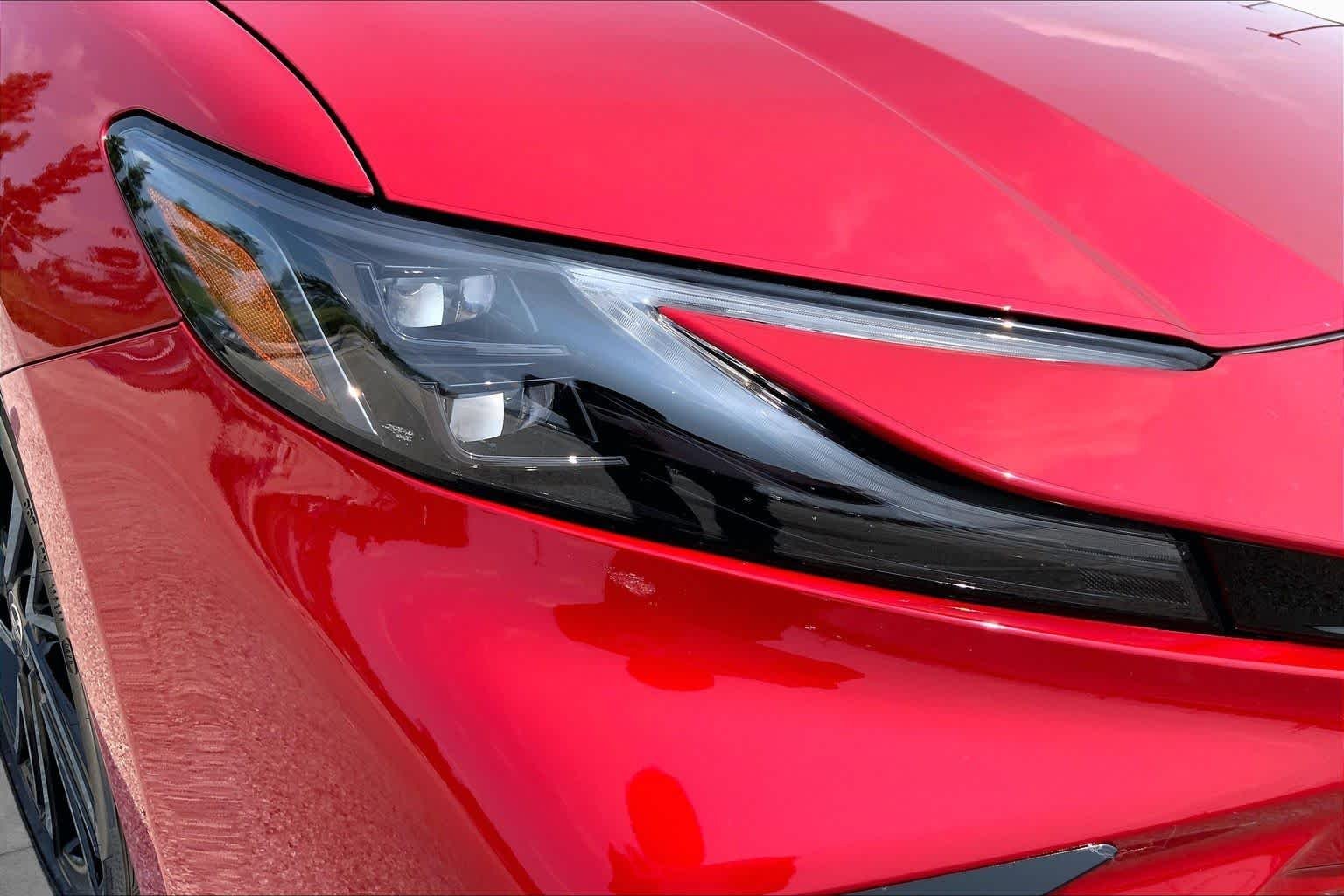 Used 2026 Supersonic Red w/Midnight Black Metallic Roof Toyota XSE image 27