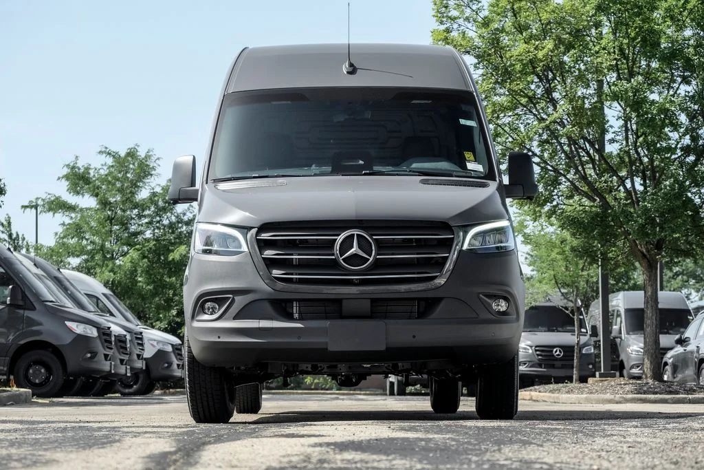 New 2026 Graphite Gray Mercedes-Benz Cargo 170 WB image 5