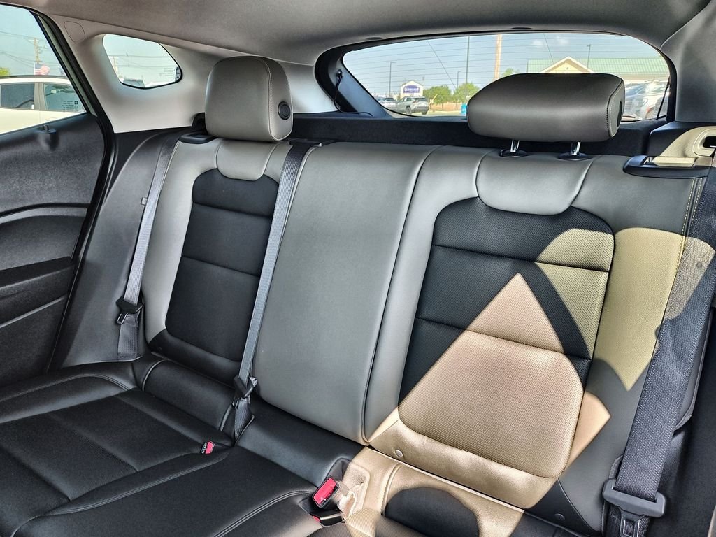 Used 2025 Green Chevrolet ACTIV image 22