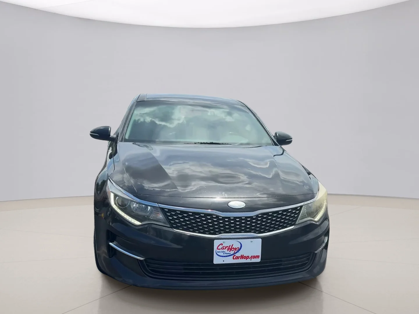 Used 2018 Black Kia EX image 8