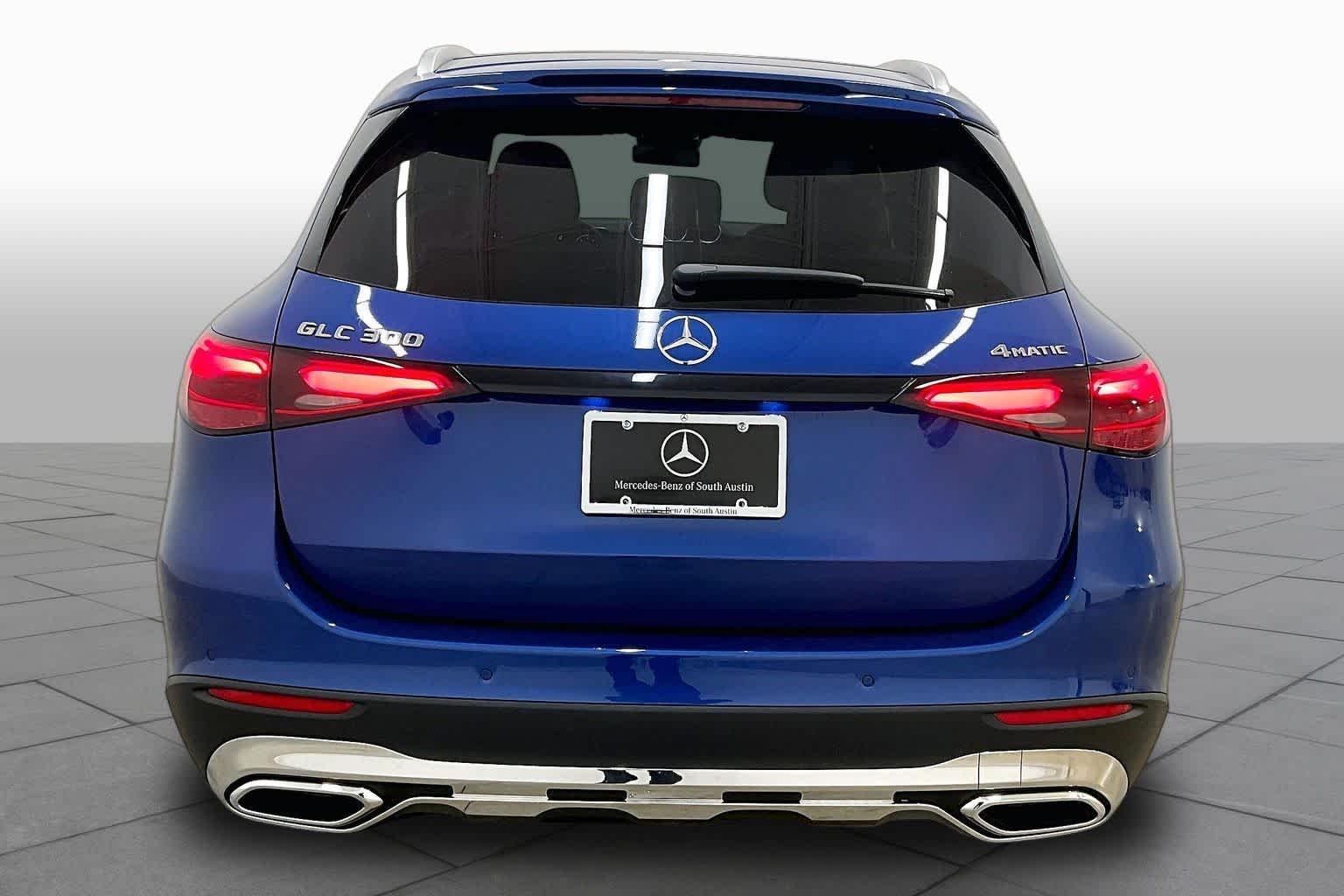 New 2026 Starling Blue Metallic Mercedes-Benz GLC 300 image 4