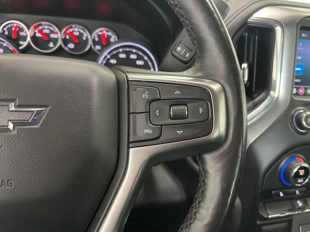 Used 2021 Gray Chevrolet LT Trail Boss image 7