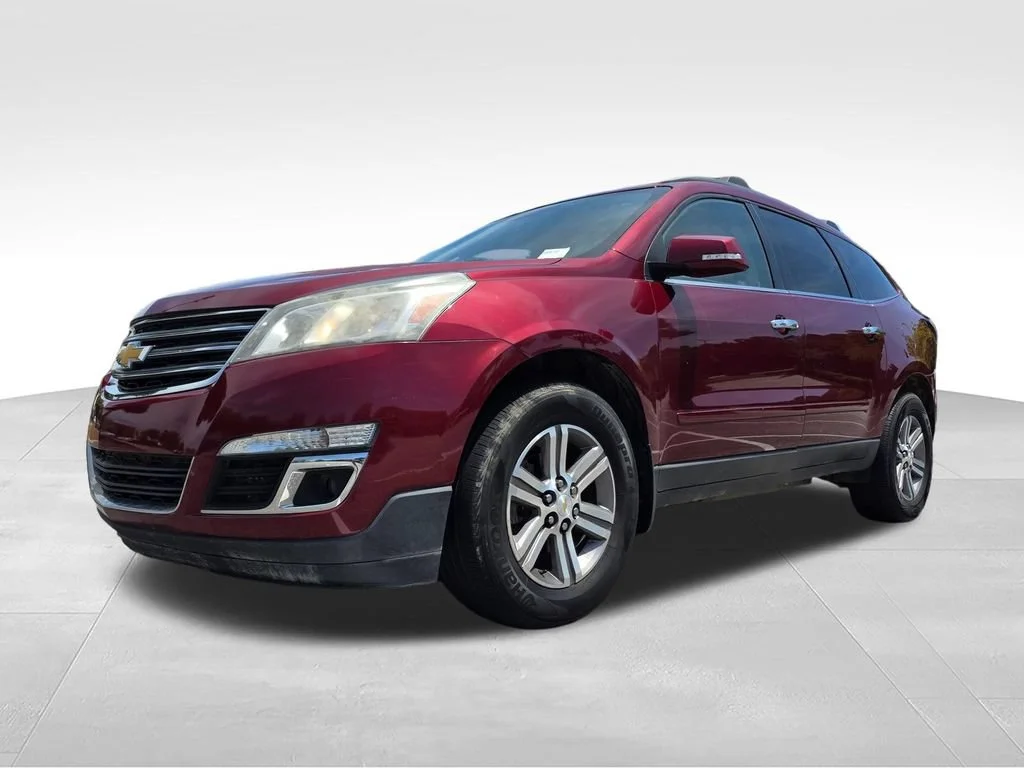 Used 2015 SIREN RED TINTCOAT Chevrolet LT image 10