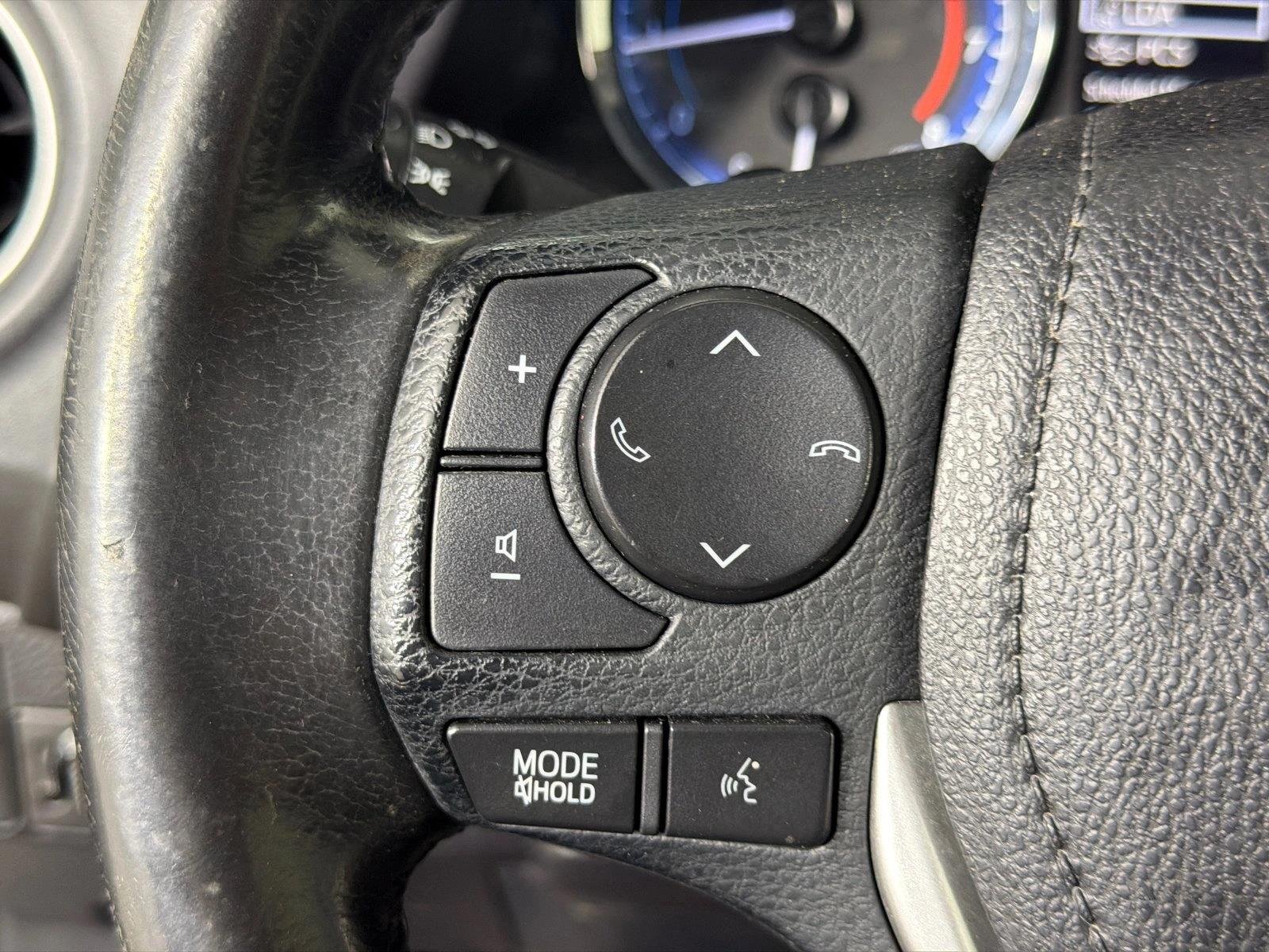 Used 2018 Black Sand Pearl Toyota SE image 24