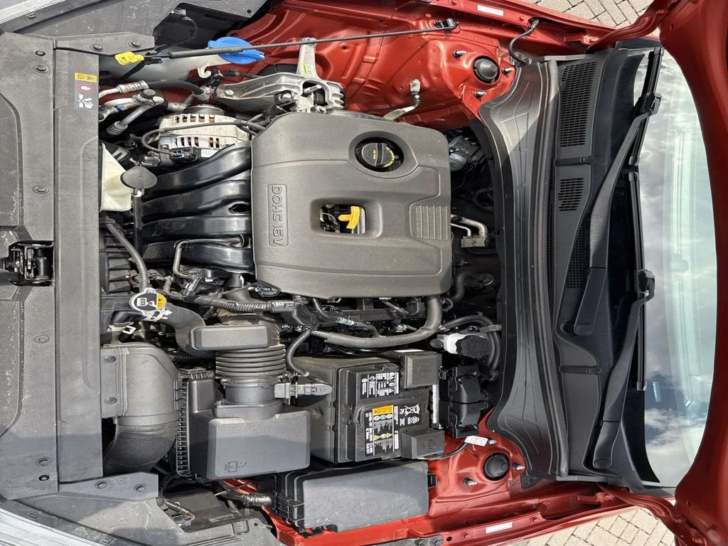 Used 2021 Red Kia GT-Line image 10