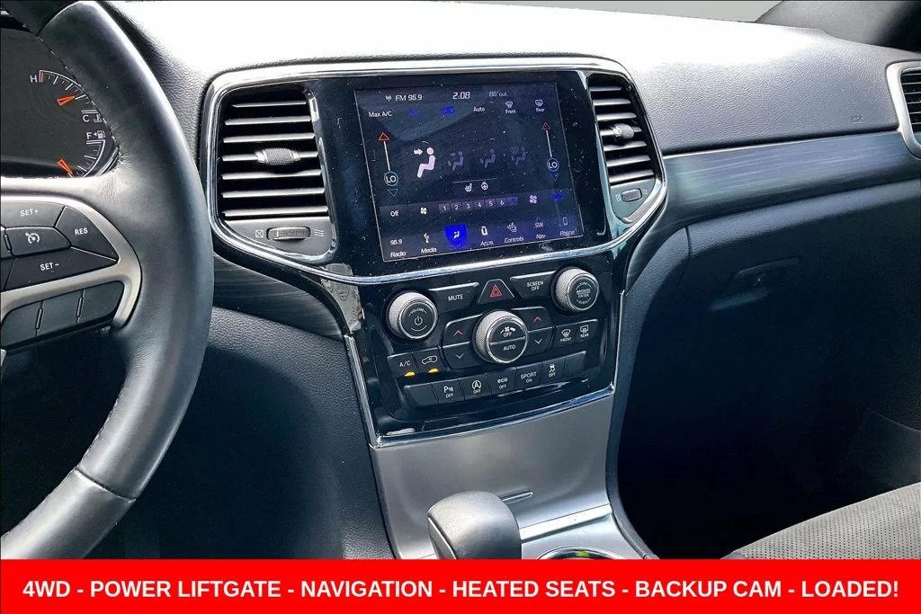 Used 2019 Gray Jeep Altitude image 9