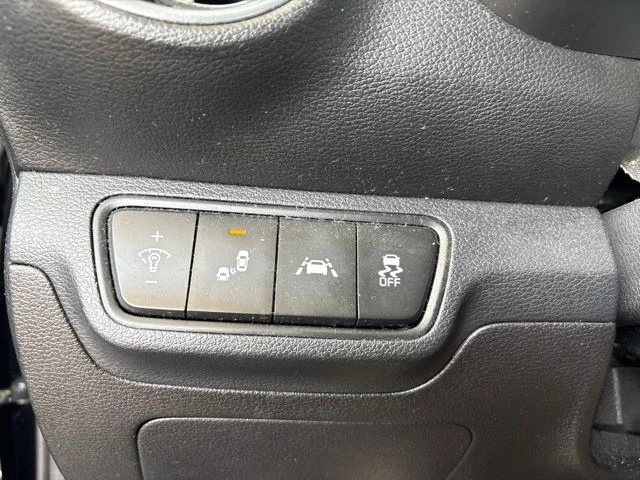 Used 2021 Black Kia GT-Line image 22