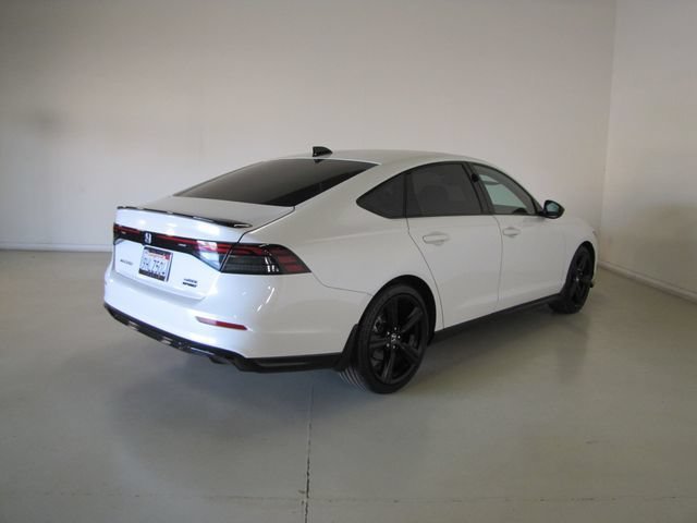 Certified Used 2023 Platinum White Pearl Honda Sport-L image 25
