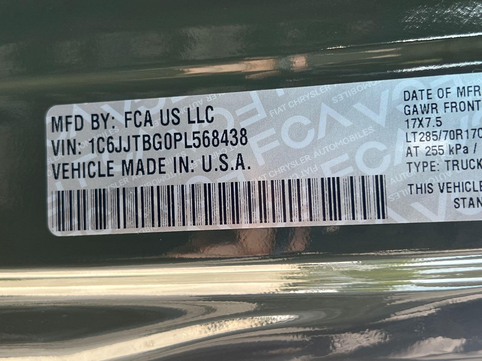 Used 2023 Sarge Green Clearcoat Jeep Rubicon image 33