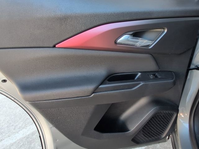 2026 Chevrolet Equinox EV RS - Photo 9