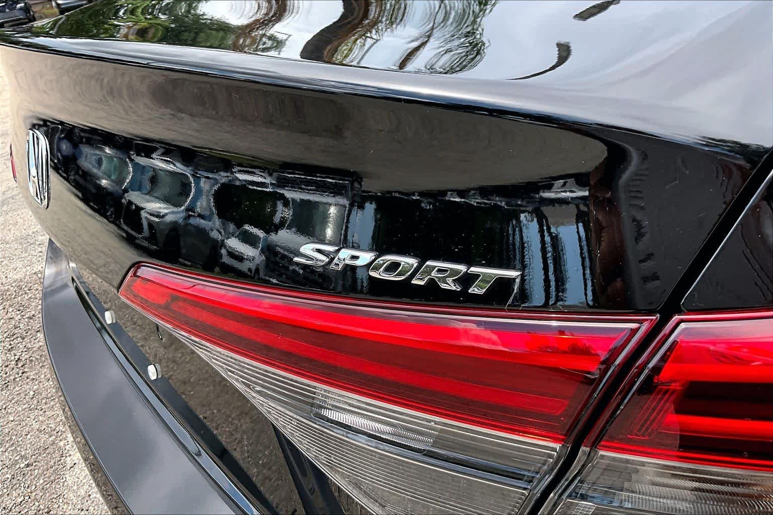 Used 2025 Crystal Black Pearl Honda Sport image 10