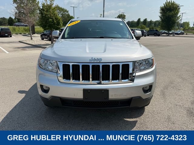 Used 2013 Silver Jeep Laredo image 9