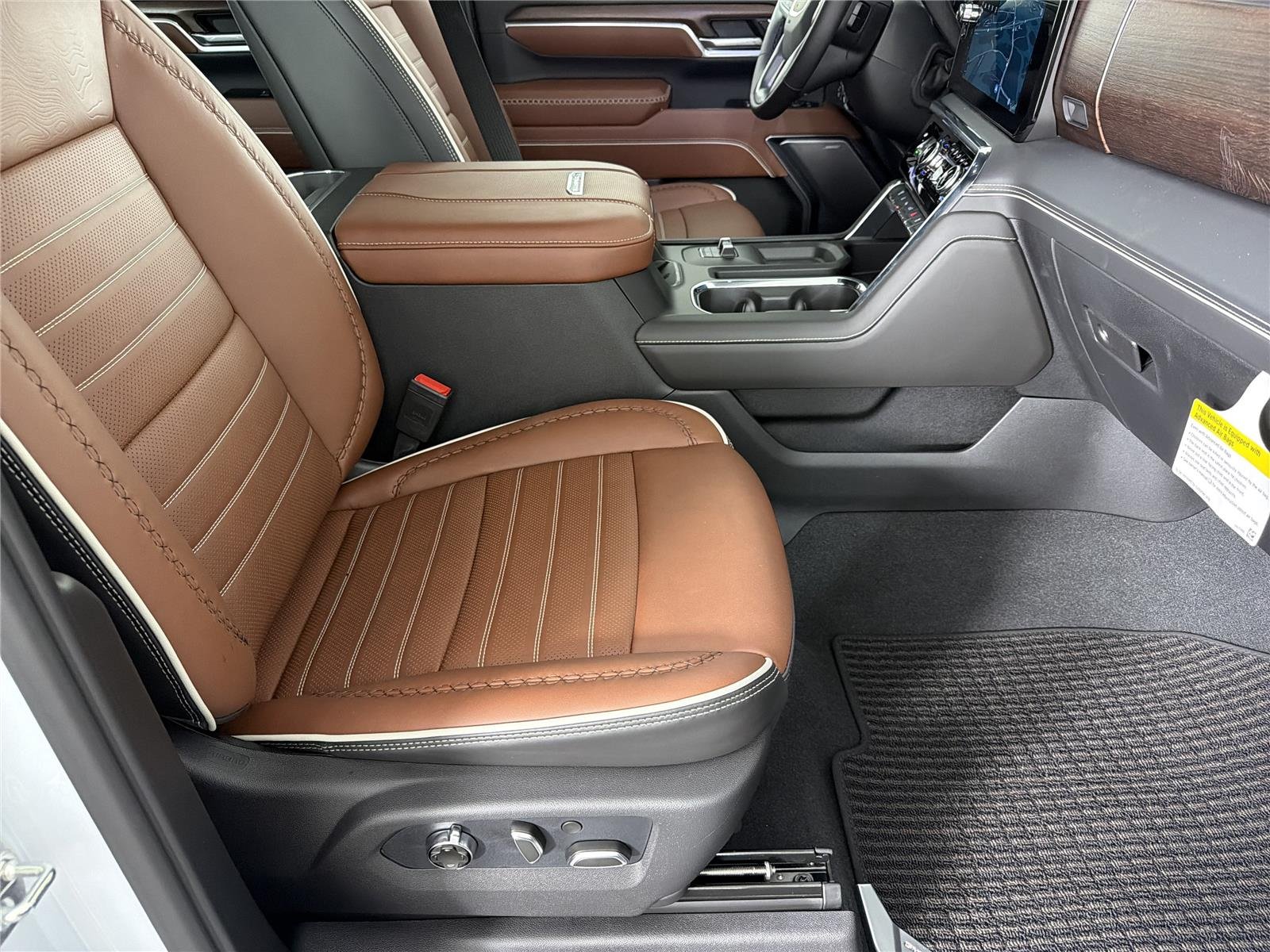 New 2026 Glacier White Tricoat GMC Denali Ultimate image 12