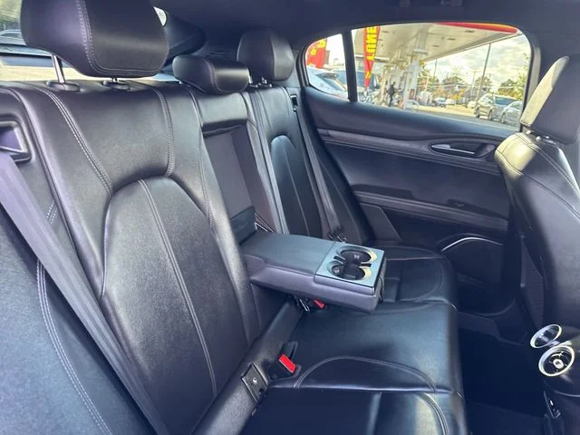 2023 Alfa Romeo Stelvio Ti - Photo 20
