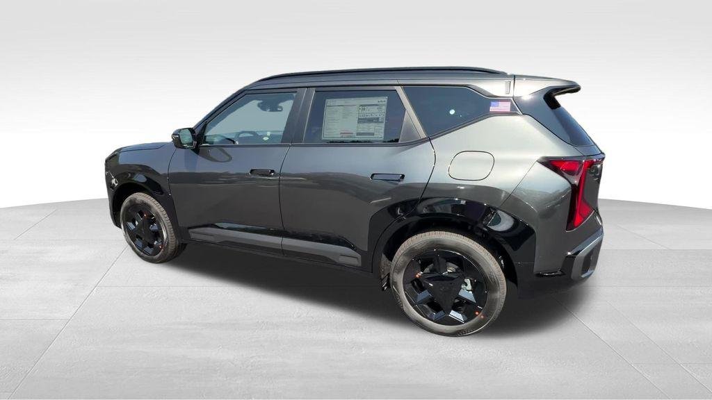 New 2027 Interstellar Gray Kia X-Line S image 3