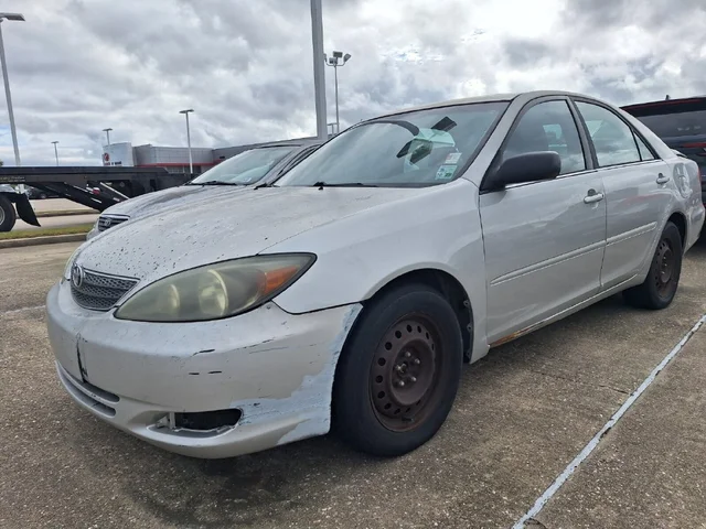 2004 Toyota Camry 