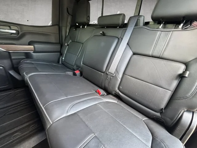 Used 2020 Black Chevrolet High Country image 23