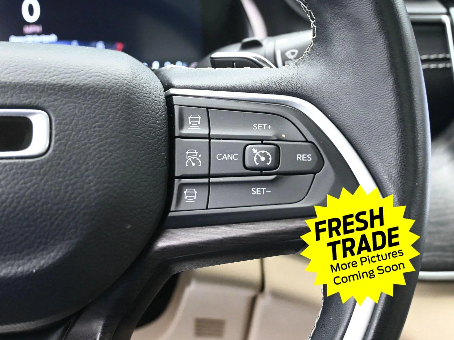 Used 2022 Silver Zynith Jeep Limited image 27