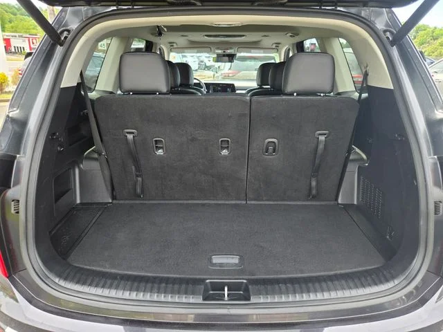 Used 2025 Gray Kia S image 17