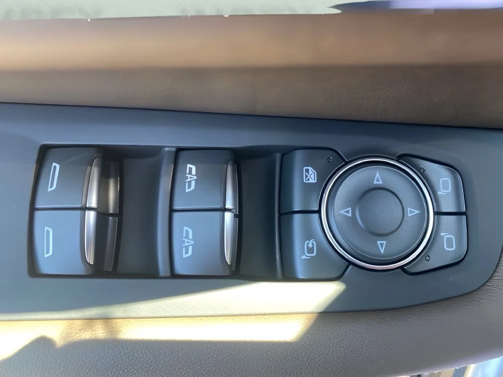 New 2026 Glacier White Tricoat GMC Denali Ultimate image 8