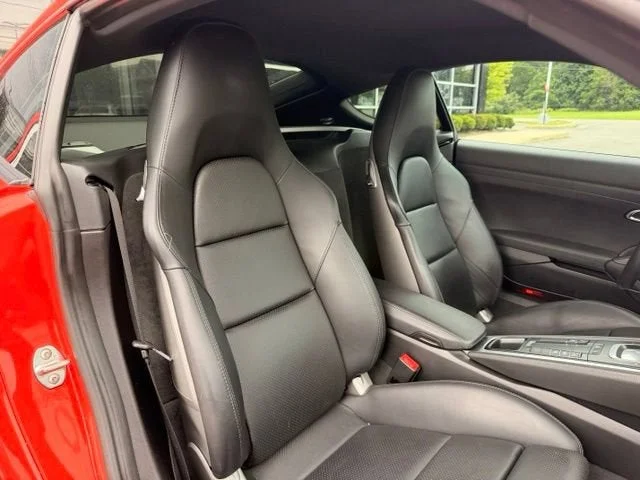 Used 2018 Lava Orange Porsche S image 12
