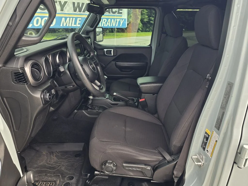 Used 2023 Earl Clearcoat Jeep Willys Sport image 12