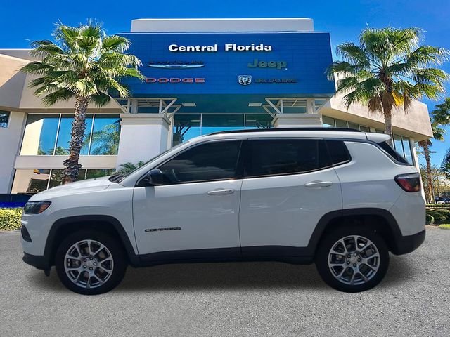 Certified Used 2023 White Jeep Latitude Lux image 8