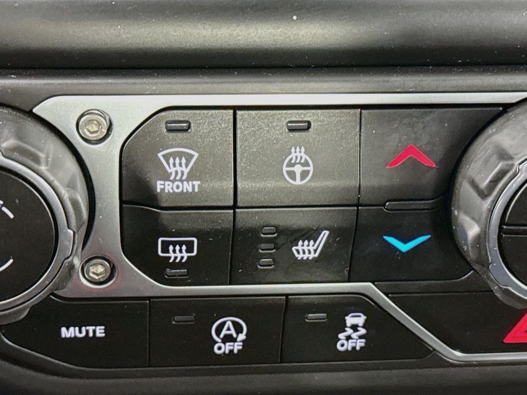 Used 2021 Green Jeep Unlimited Rubicon image 21